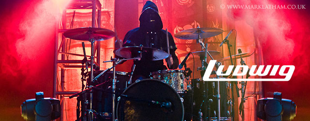 Nameless Ghoul : Batterie